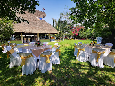 Palapa De Lupita